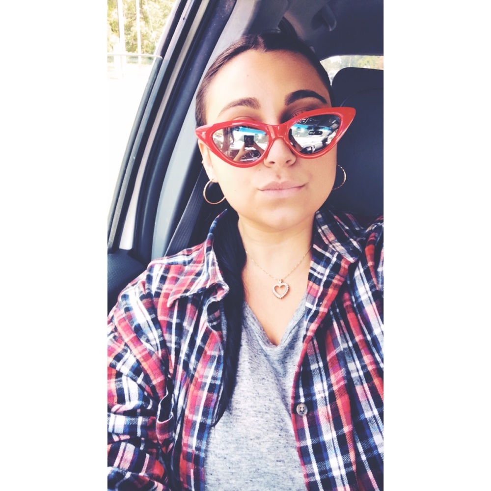 Meet your Posher, Rachel